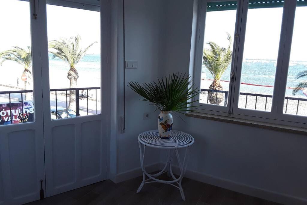 Piso En Primera Linea Con Wifi Y Vistas Al Mar Lo Pagán Exterior foto