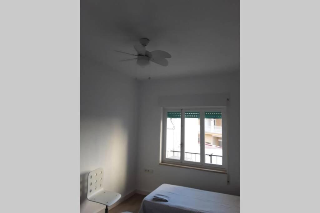 Piso En Primera Linea Con Wifi Y Vistas Al Mar Lo Pagán Exterior foto